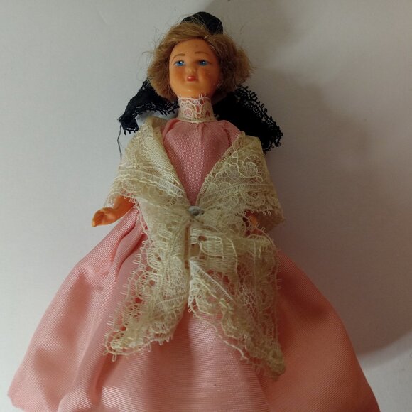 Vintage Doll Pink Dress - Picture 4 of 6